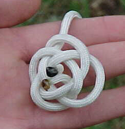 Friendship Knot step 8